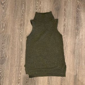 Mercantile by J Crew Sleeveless Turtleneck Sweater